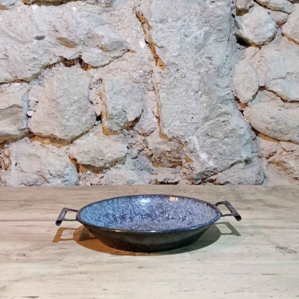 Plat en métal