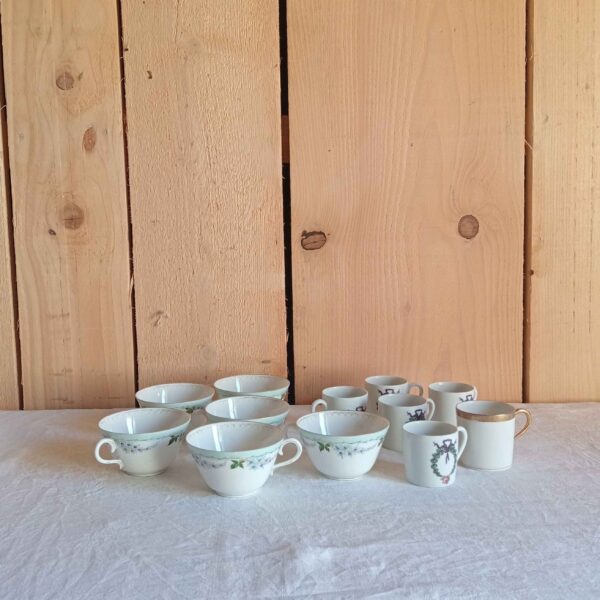 Tasses dépareillées