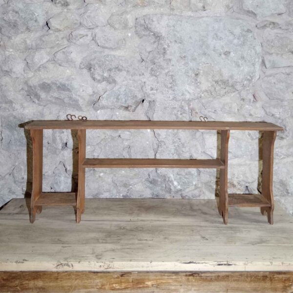 Etagère