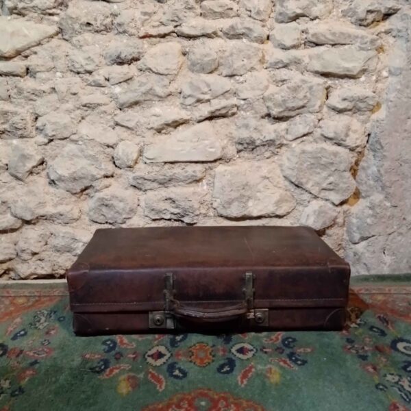 Valise