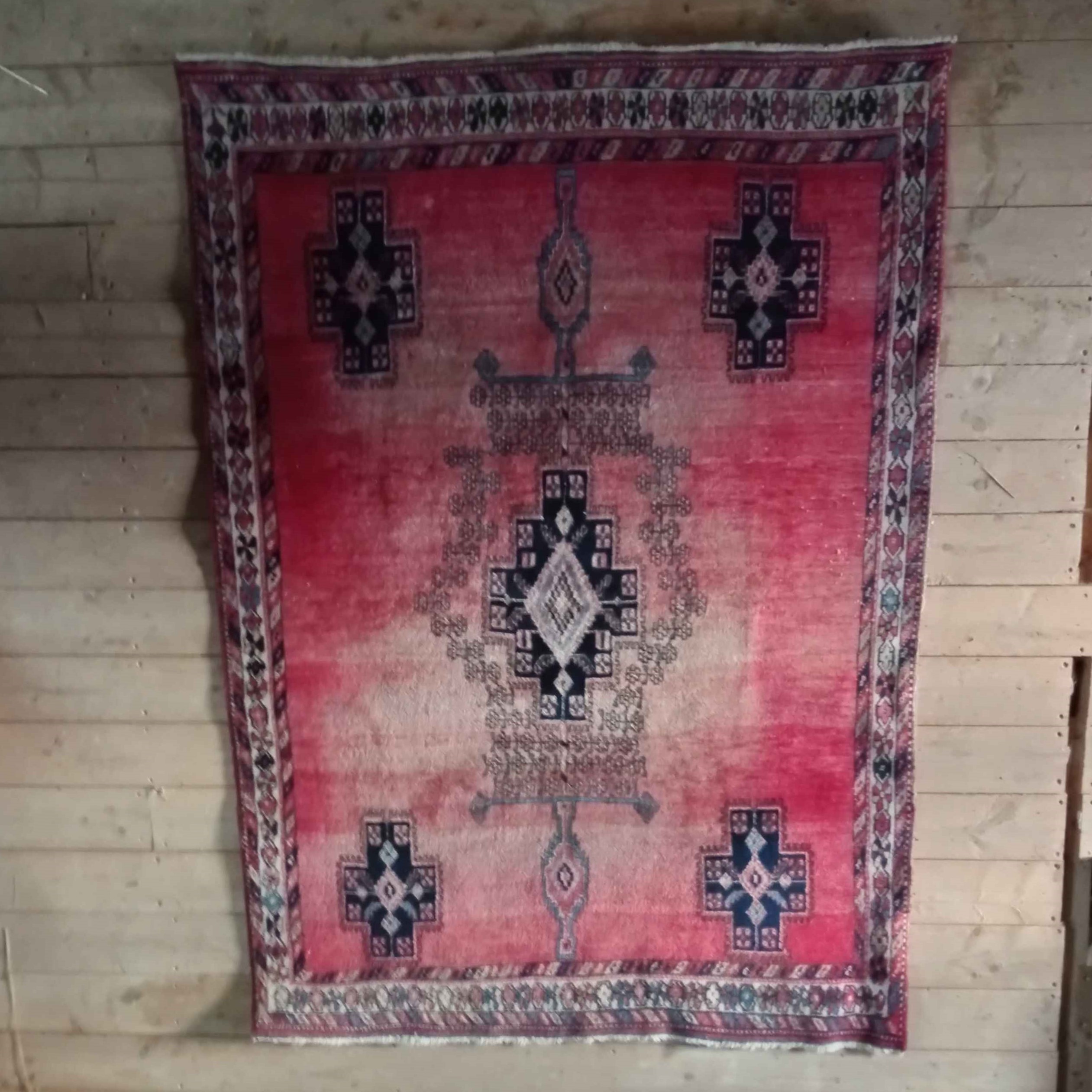 Tapis rouge L670