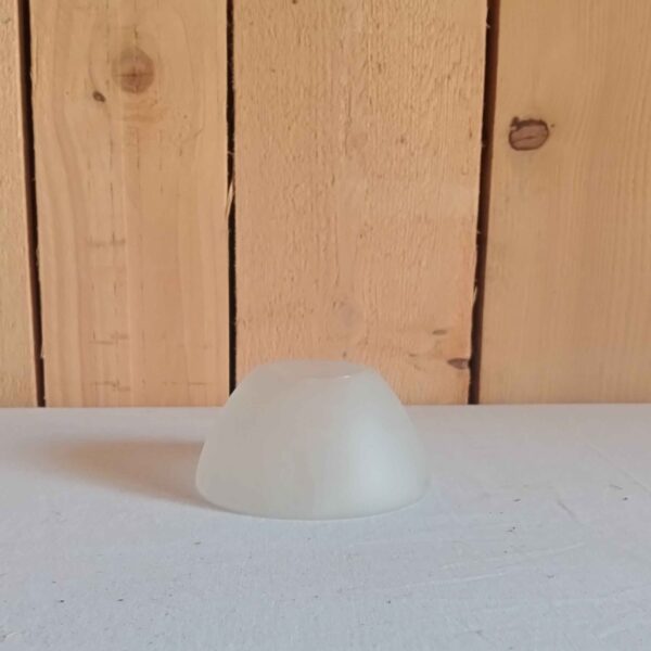 Vase en verre poli