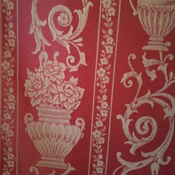 Rideaux rouge et or – Image 4