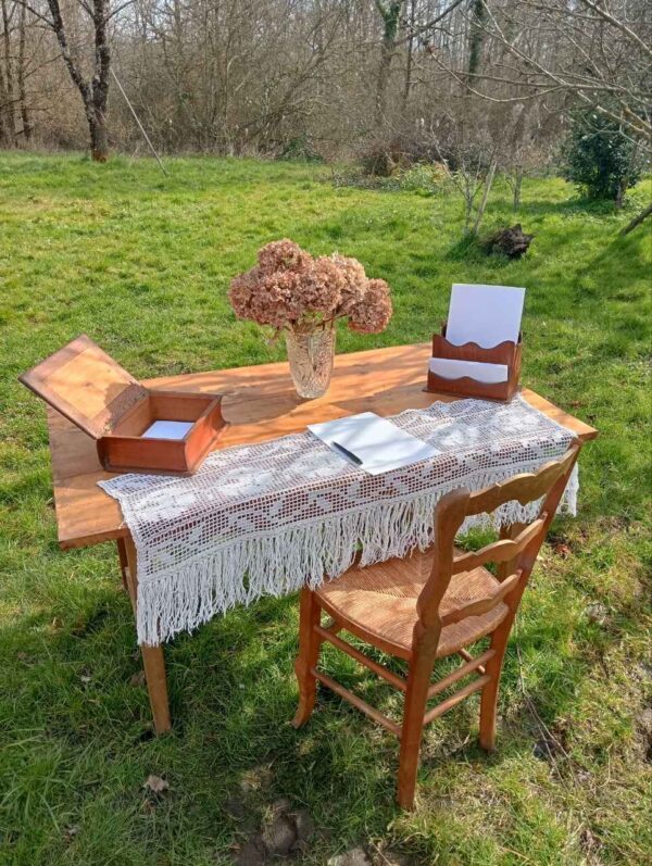 Bord de table en napperon – Image 2