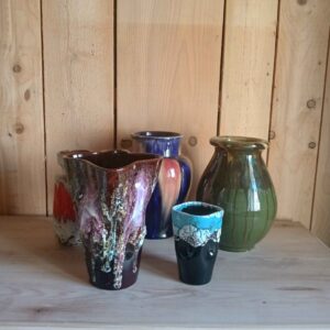 Vases en céramique dépareillés