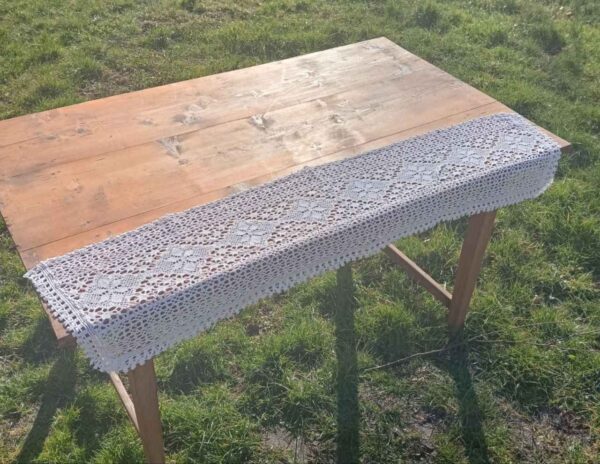 Bord de table en napperon