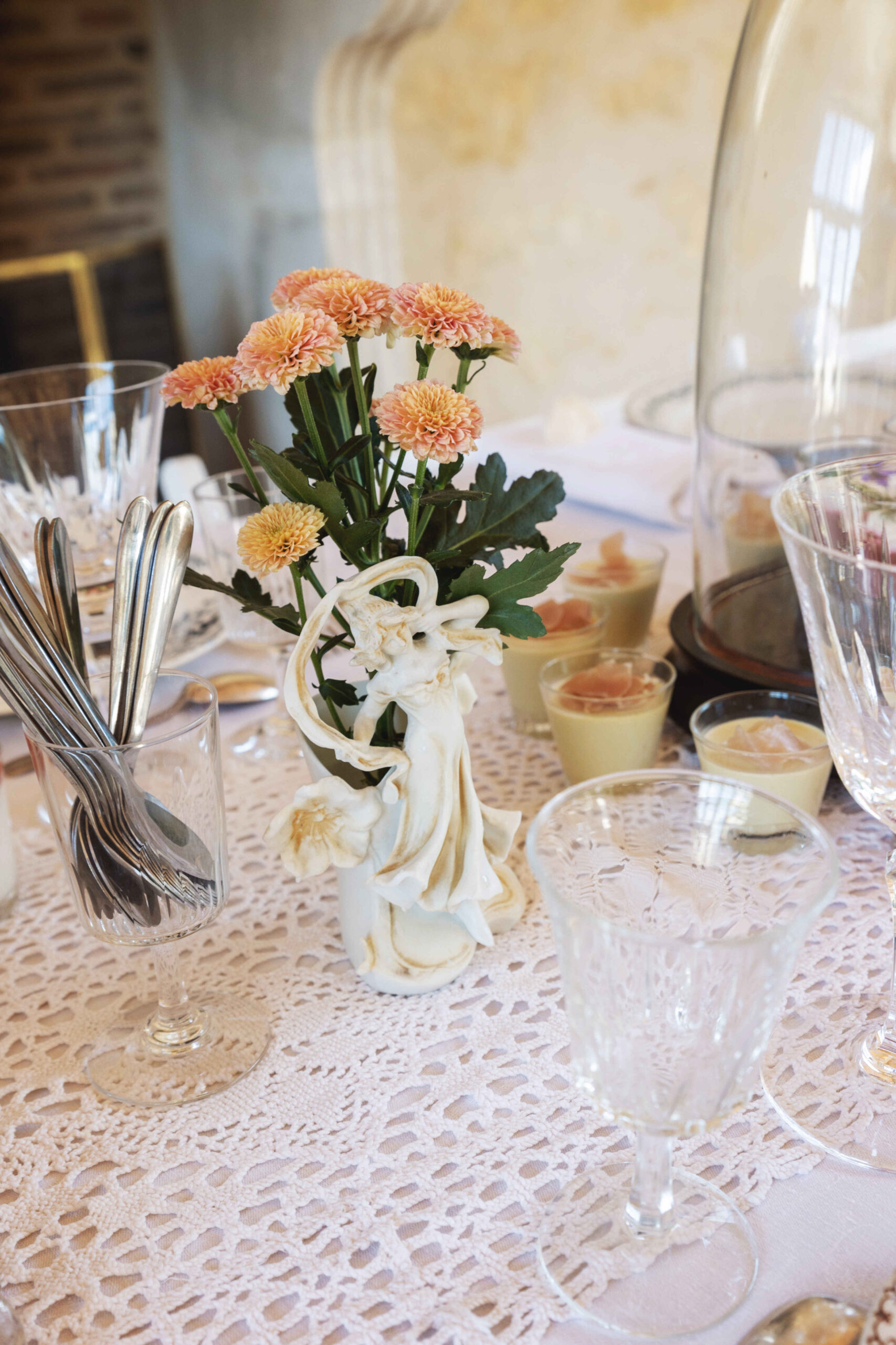 Vase en porcelaine blanc