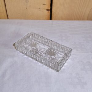 Coupelle en verre taillé