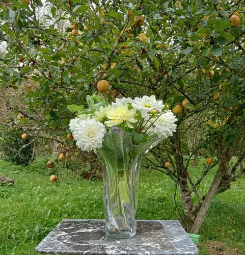 Vases en verre taillés >15 cm dépareillés – Image 4