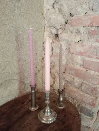 Bougeoirs argentés – Image 2