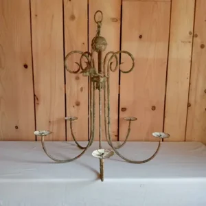 Lustre en métal vieilli