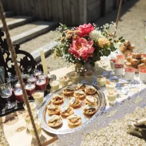 Bord de table en napperon