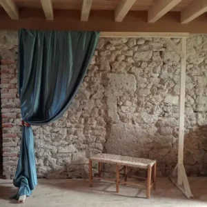 Rideau en satin bleu