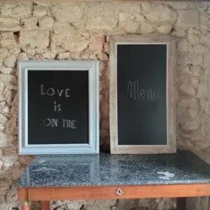 Panneaux avec peinture ardoise